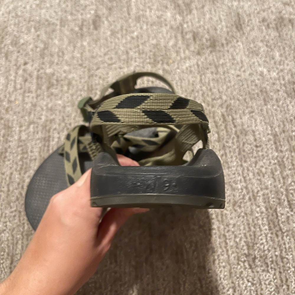Chacos - Picture 2 of 3